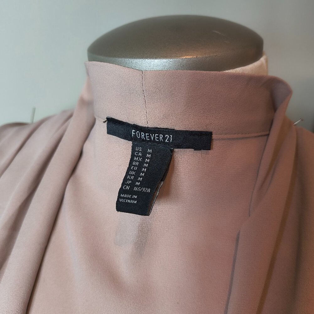 FOREVER 21  Drape Blouse - Picture 5 of 5